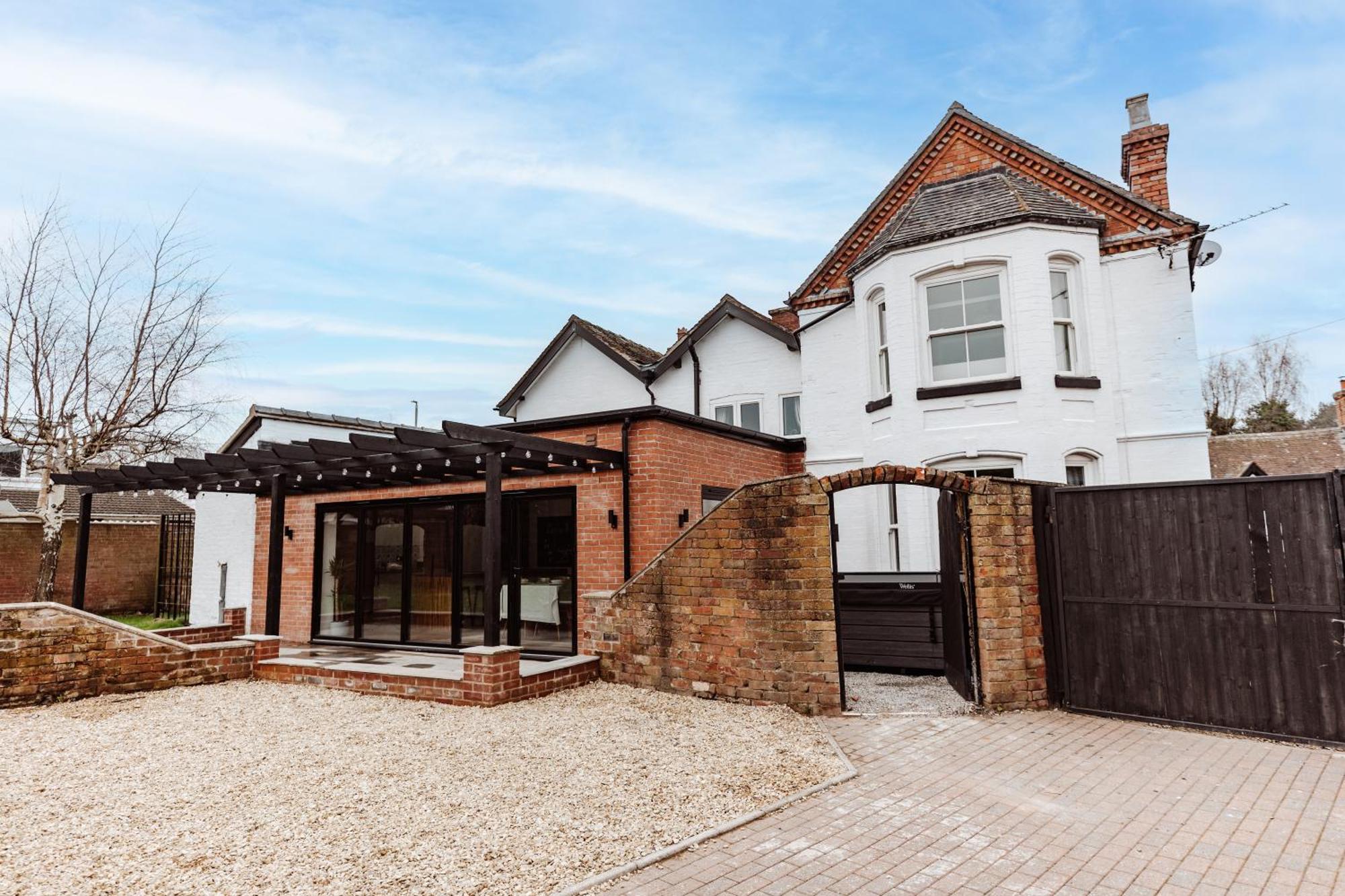 House With A Cinema And Games Room, Sleeps 17 Shrewsbury Exterior foto